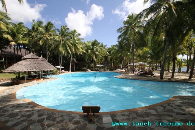 https://www.tauch-traeume.de/Coco Grove Beach Resort